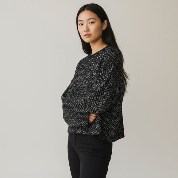 United Colors of Benetton Black Wool-Blend Textured Sweater – Size Small - Picture 2 of 4